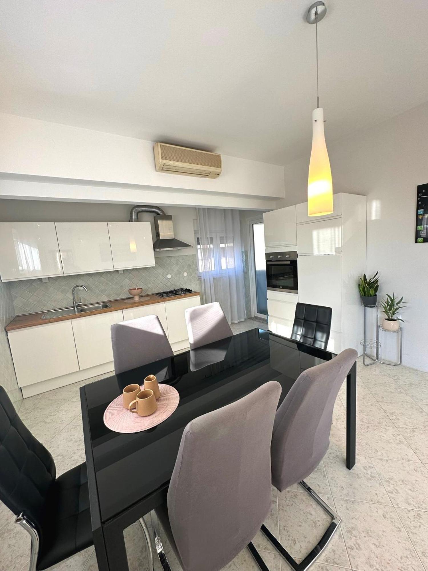 Spacious 3Bdr App In Center "Sunny Bayside" Zadar Dış mekan fotoğraf