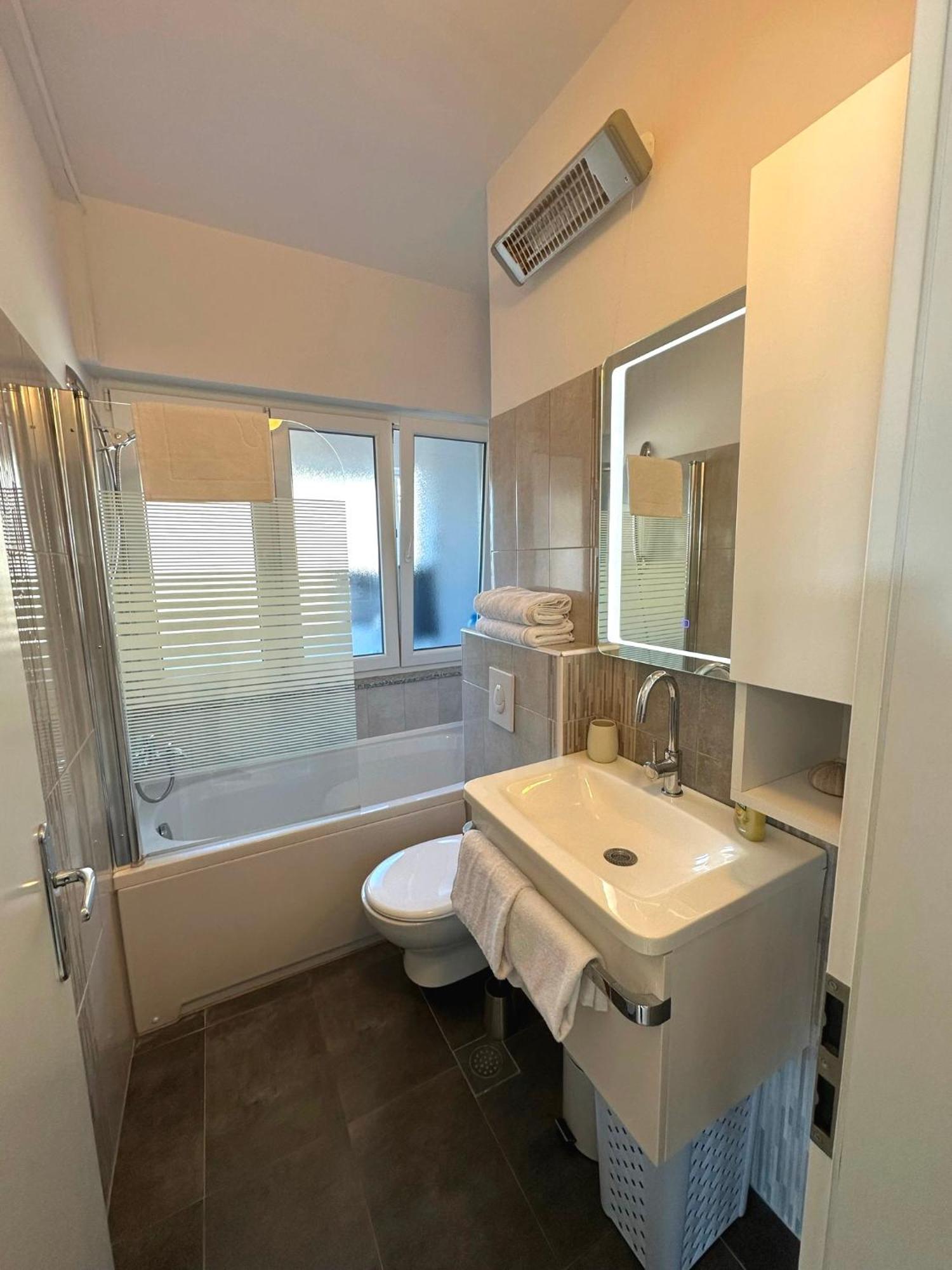 Spacious 3Bdr App In Center "Sunny Bayside" Zadar Dış mekan fotoğraf